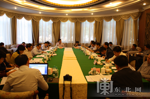 調研組聽取我省工作情況進行匯報。東北網見習記者 楊帆 攝