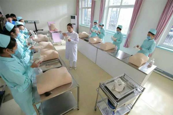 石家莊北方醫學中等專業學校有優惠政策嗎？畢業好就業嗎？